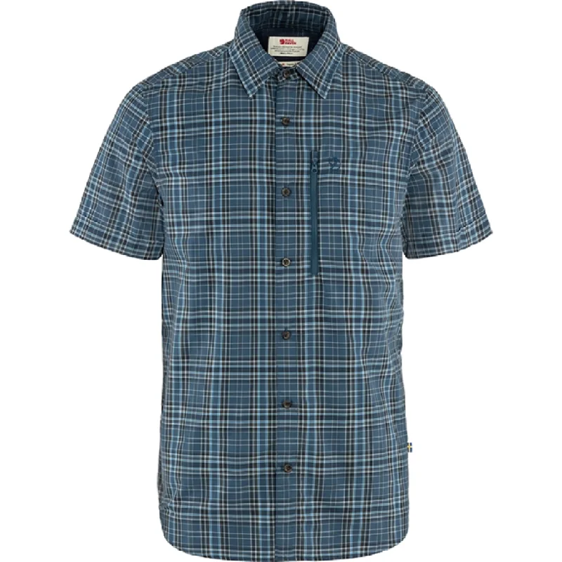 Men’s short-sleeve yowl tops-Fjallraven Men's Abisko Hike Shirt Short Sleeve