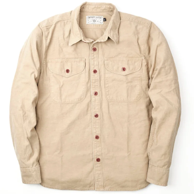 Men's stylish windowpane shirts-Men's Utility Light Shirt In Khaki