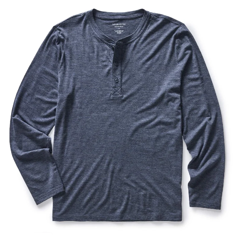 Men’s short-sleeve peak polos-The Merino Henley in Heather Navy